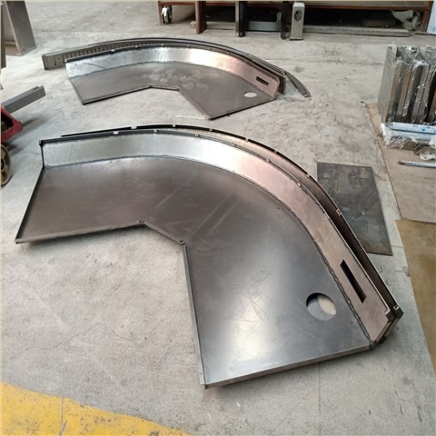 機殼設(shè)備件