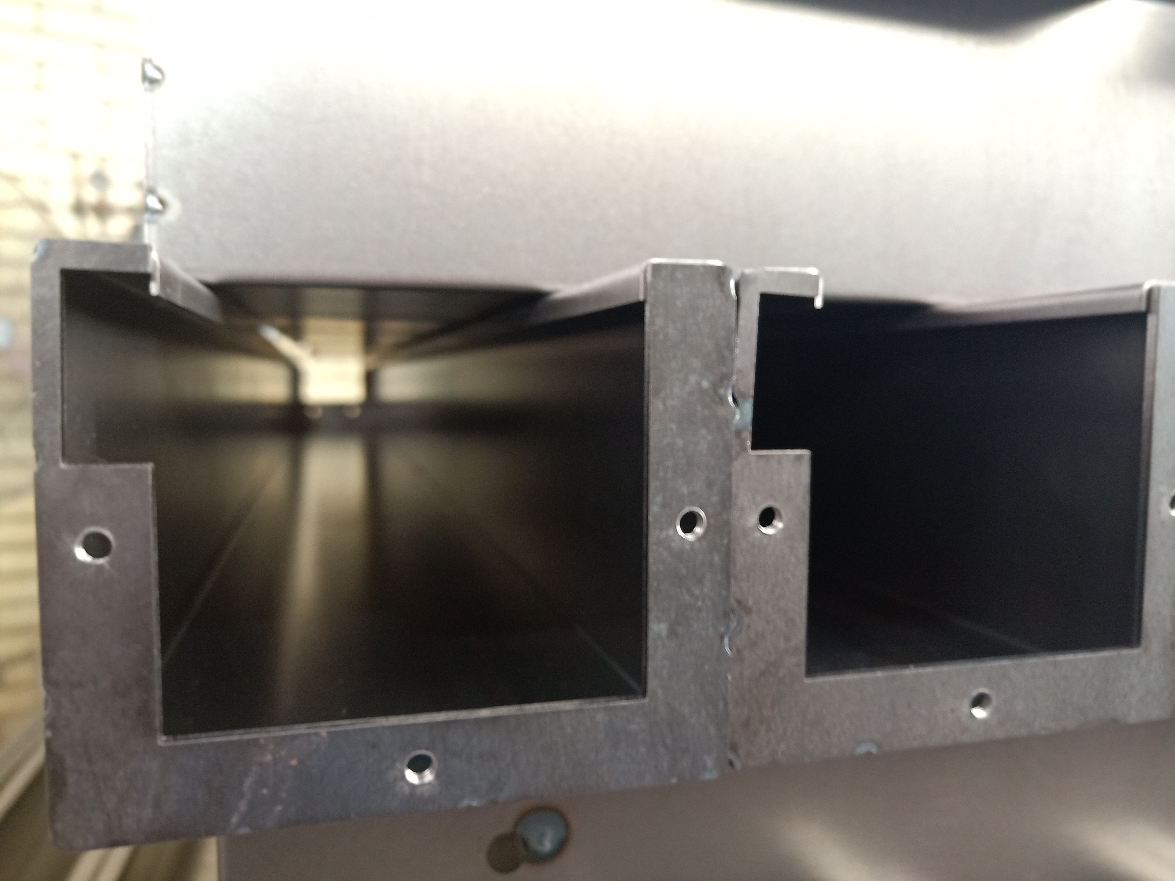 首度公司:不銹鋼消毒燈外殼加工 首度公司:不銹鋼消毒燈外殼加工